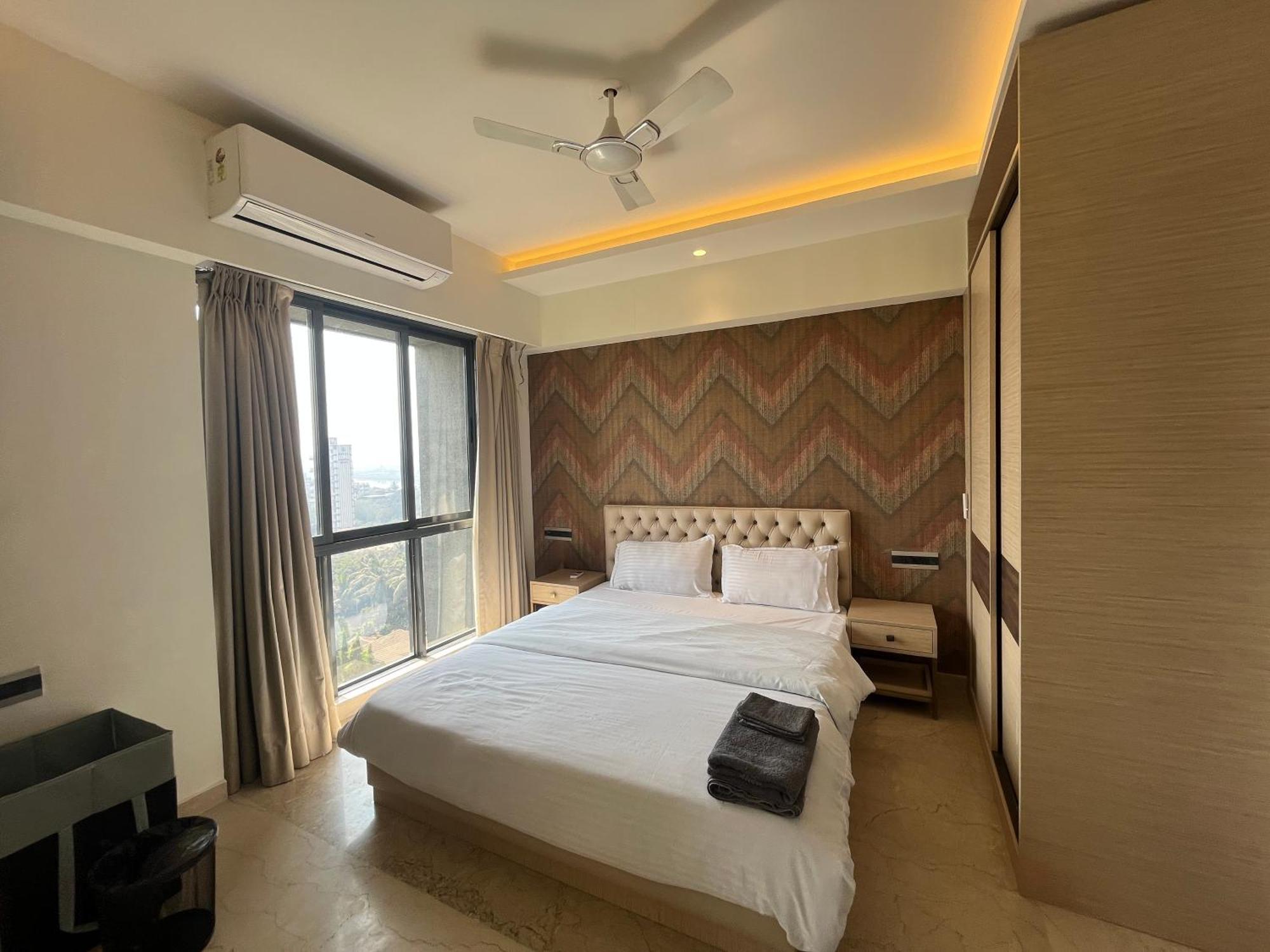Ov Premium Bkc - Kurla Apartment *