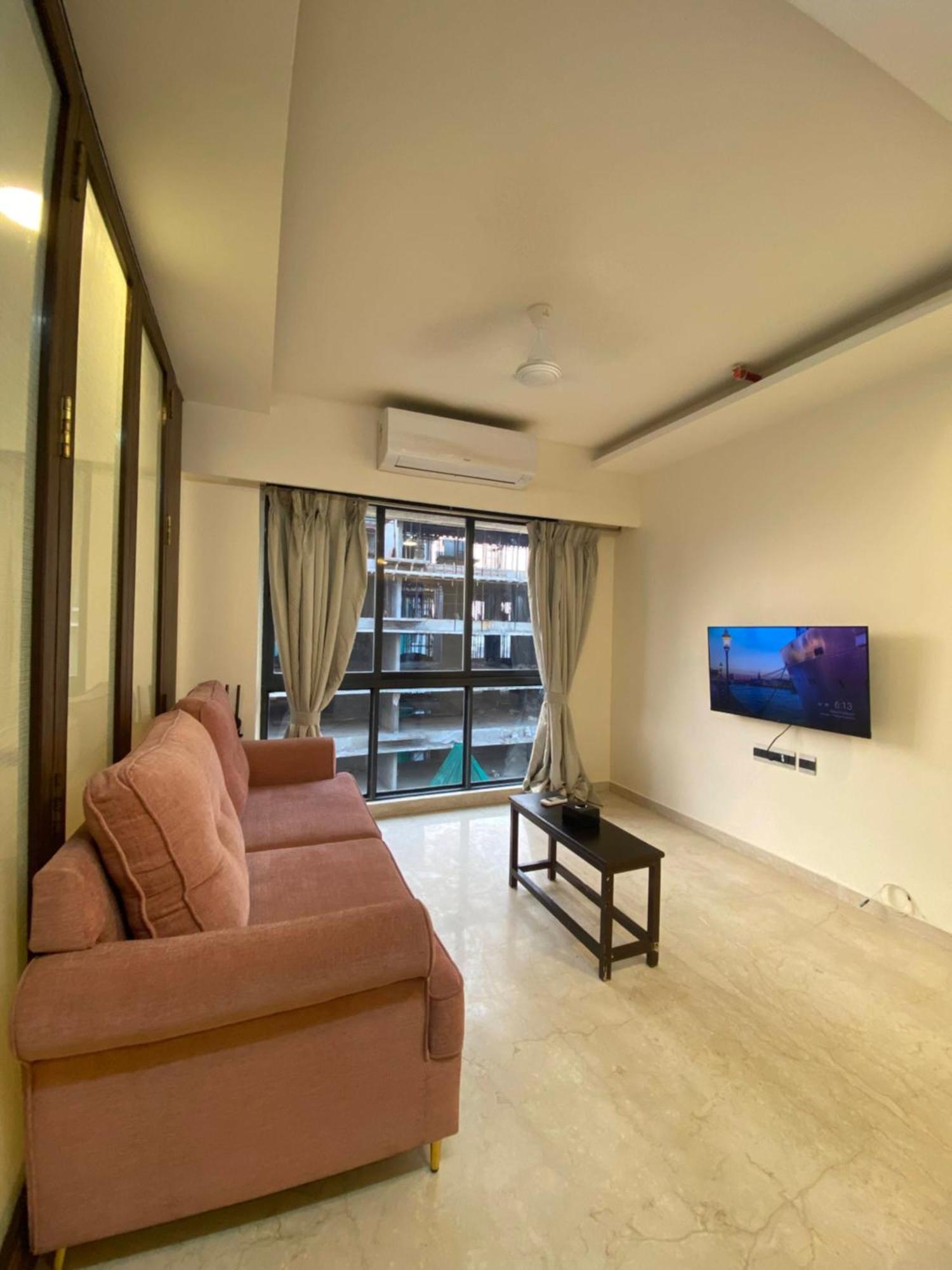 Ov Premium Bkc - Kurla * Mumbai