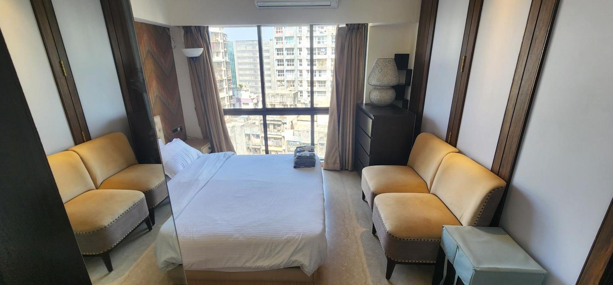 Ov Premium Bkc - Kurla Apartment