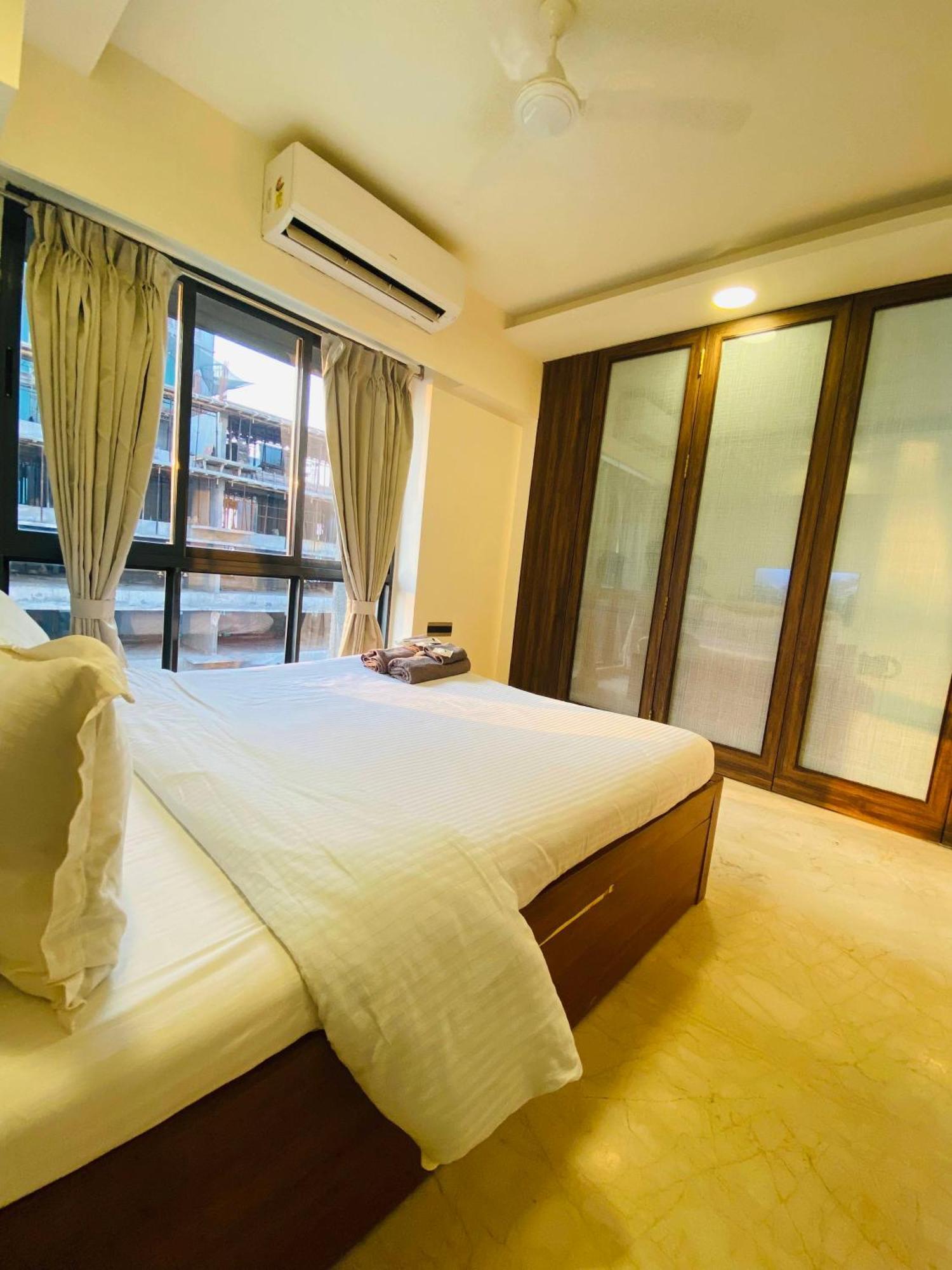Ov Premium Bkc - Kurla *