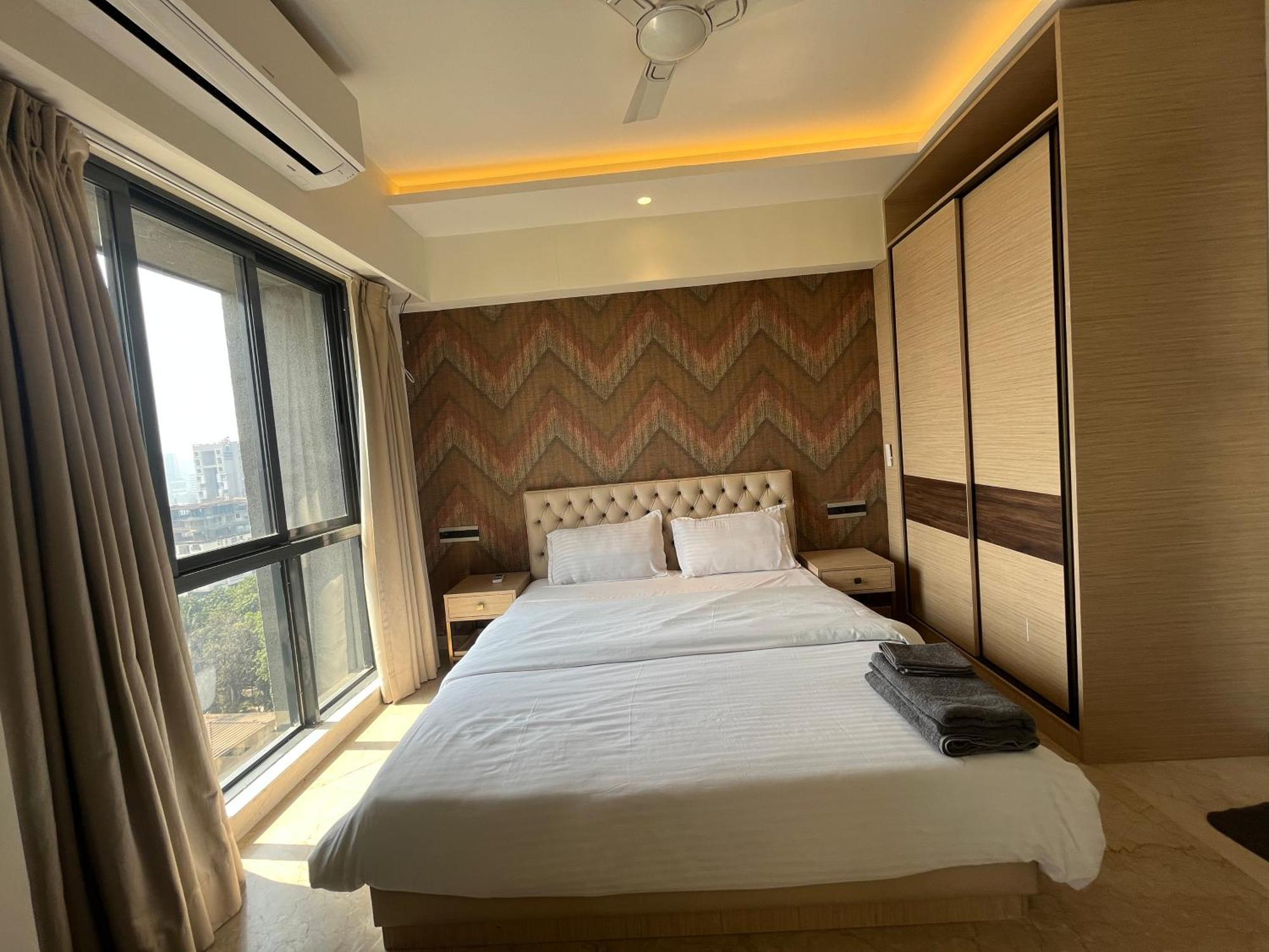 Ov Premium Bkc - Kurla
