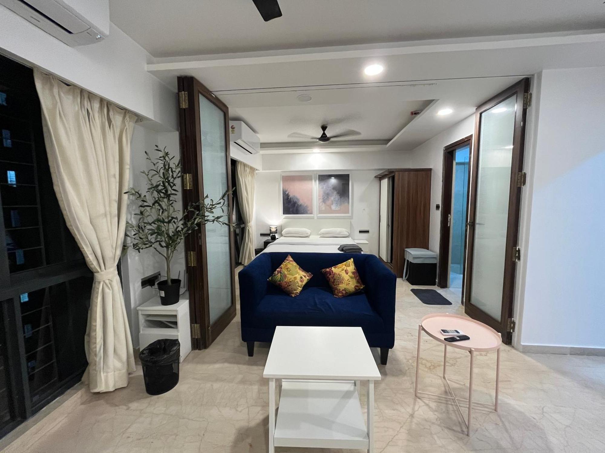 Ov Premium Bkc - Kurla * Mumbai