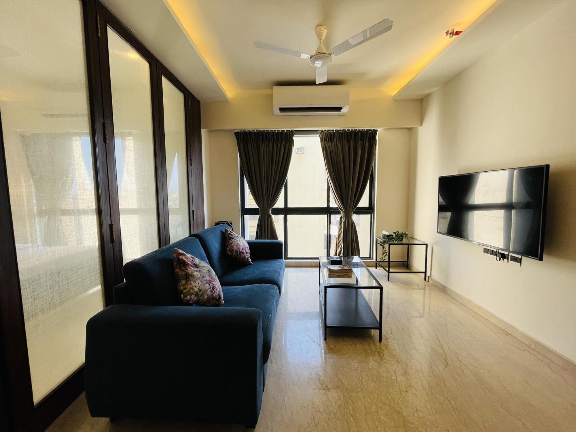 Ov Premium Bkc - Kurla Apartment
